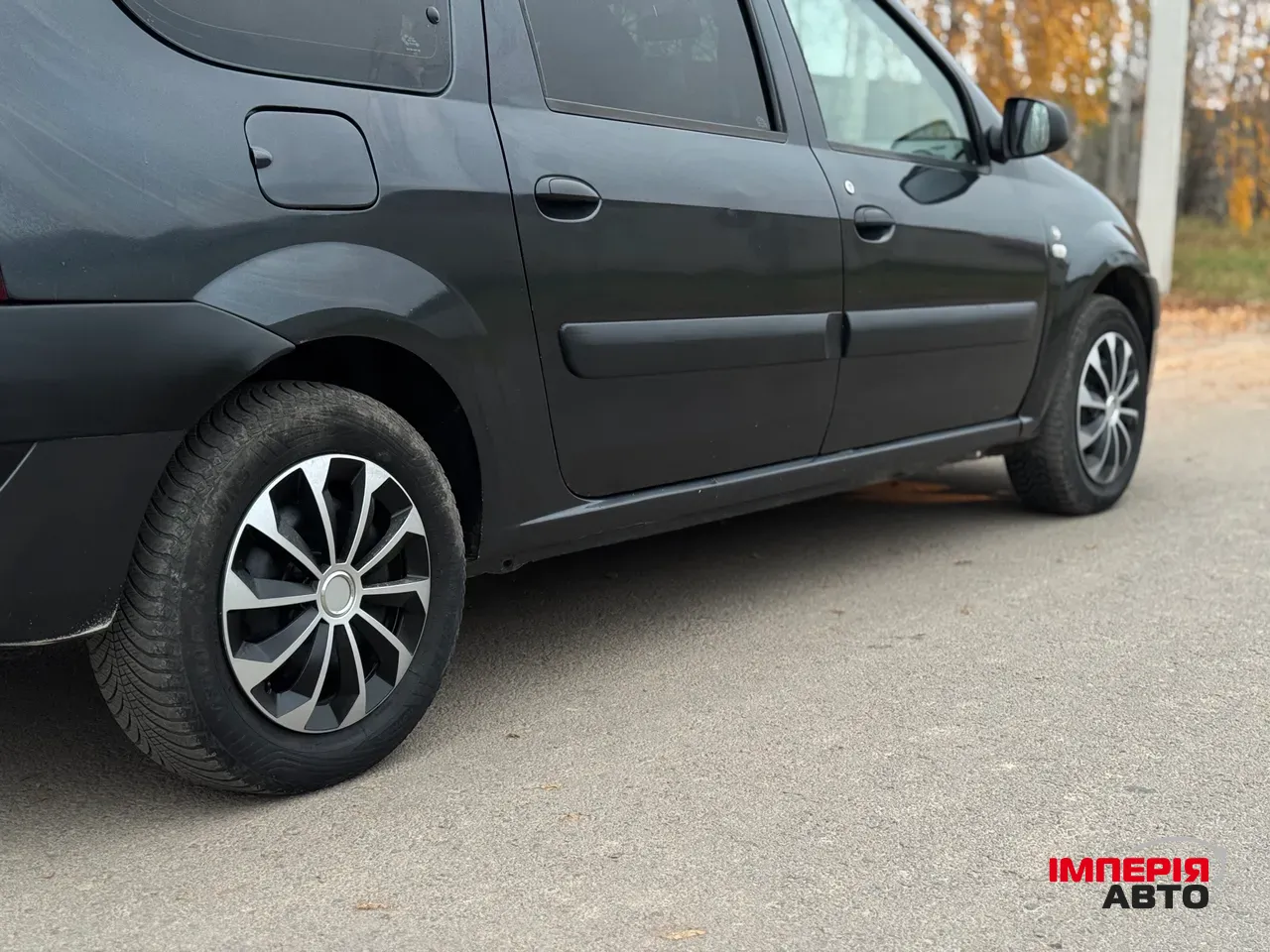 Dacia Logan - фото 18