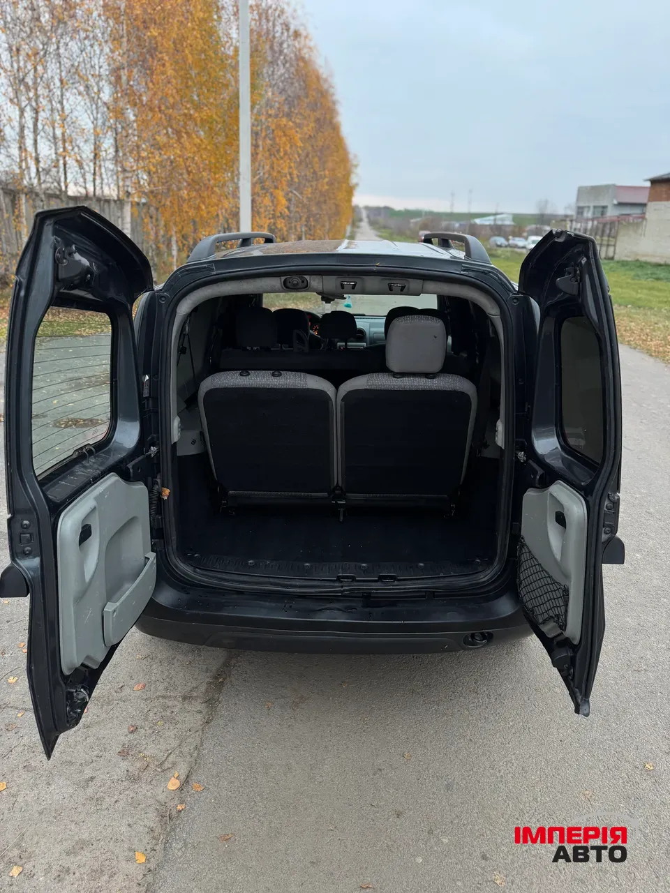 Dacia Logan - фото 17