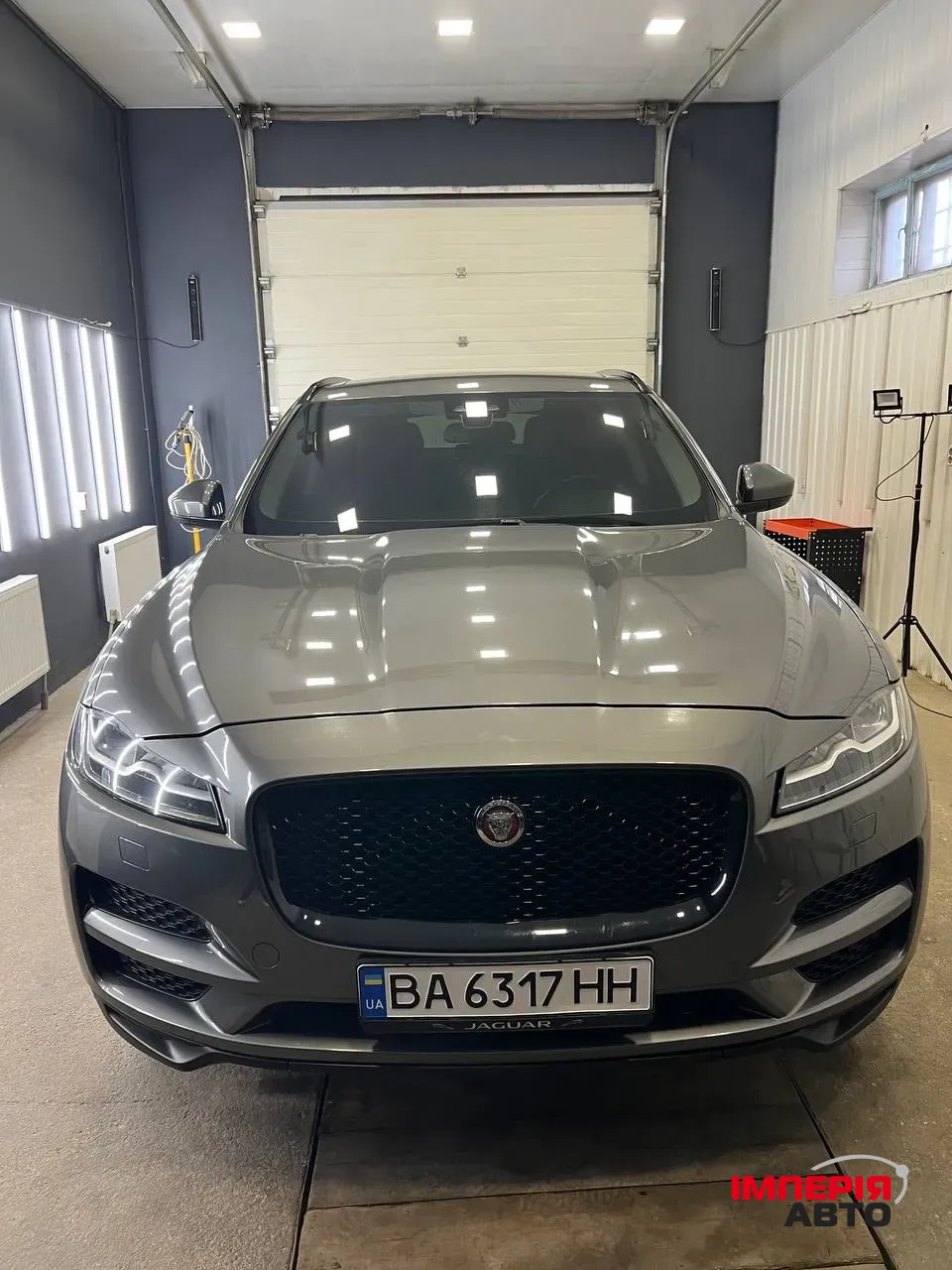 Jaguar F-Pace - фото 1