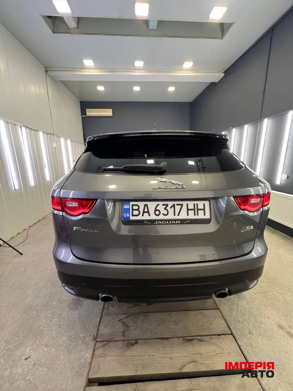 Jaguar F-Pace - фото 6