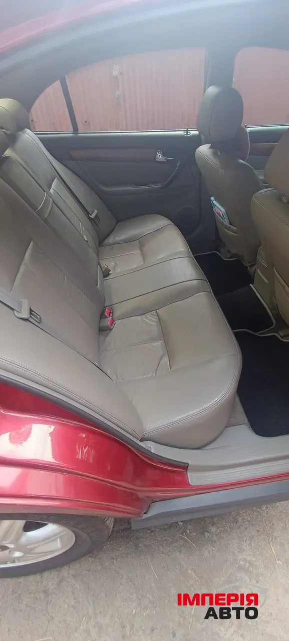 Chevrolet Evanda - фото 18