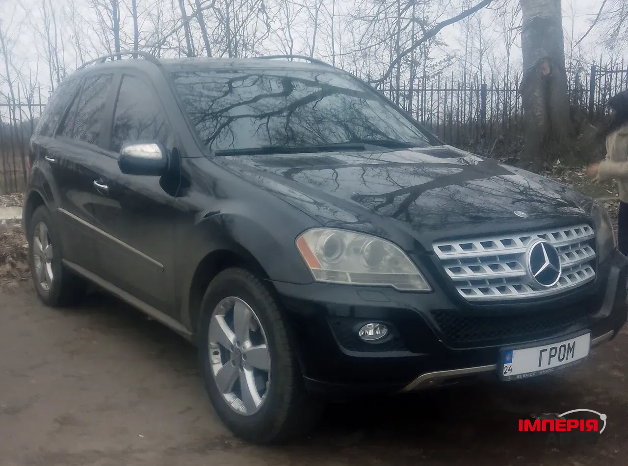 Mercedes-Benz M-Класс - фото 1
