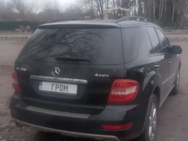 Mercedes-Benz M-Класс - фото 4