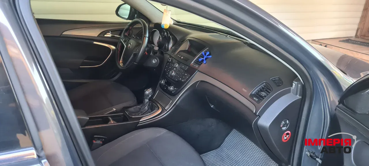 Opel Insignia - фото 12