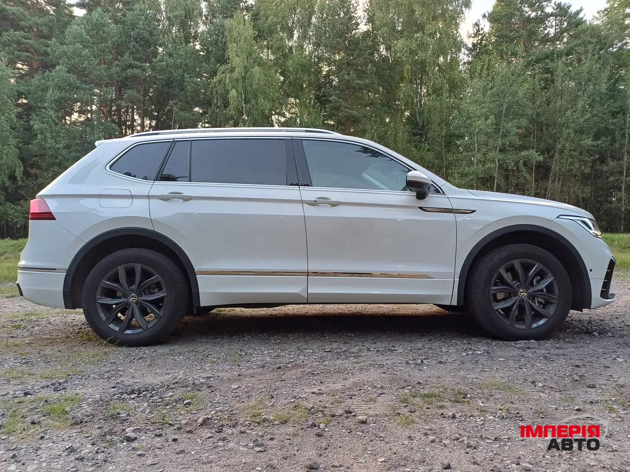 Volkswagen Tiguan - фото 7