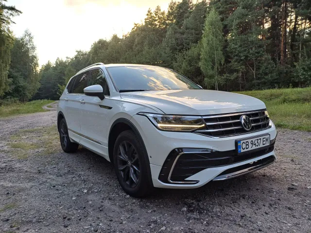 Volkswagen Tiguan - фото 1