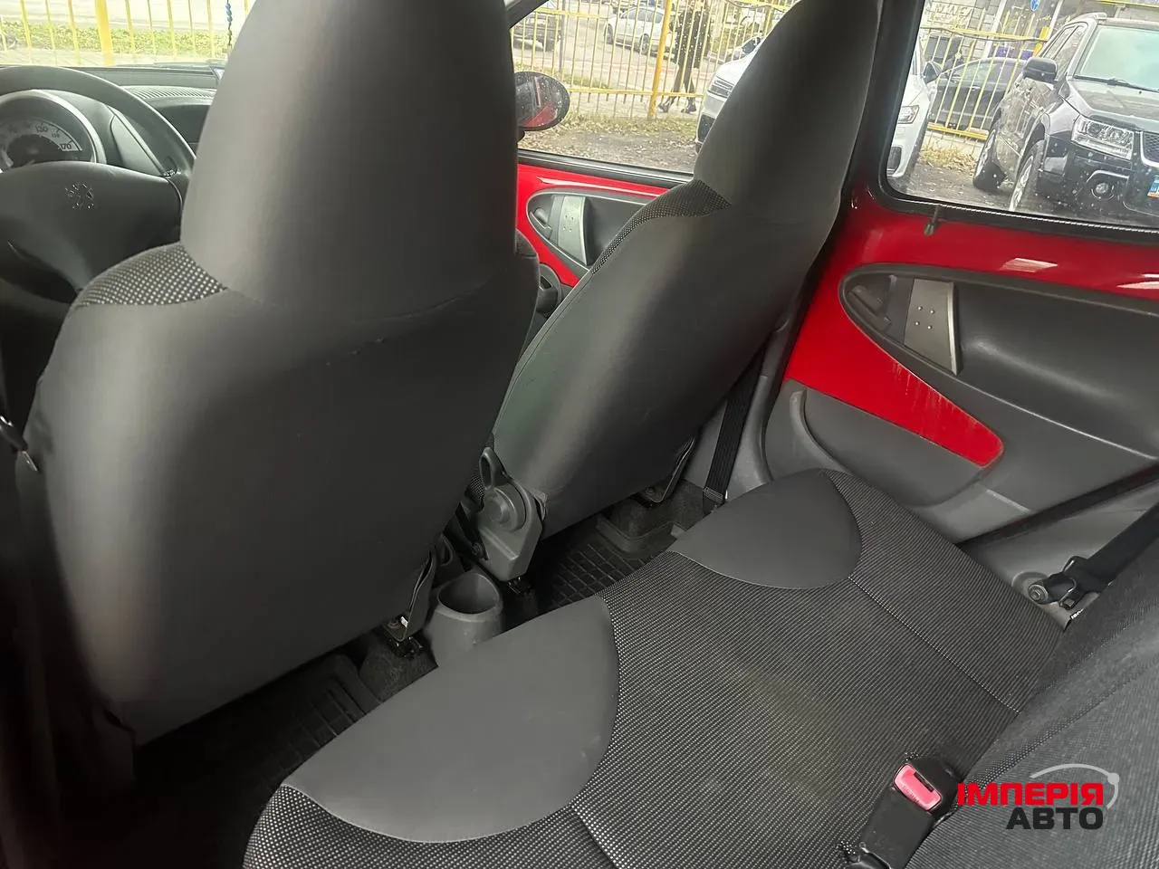 Peugeot 107 - фото 4