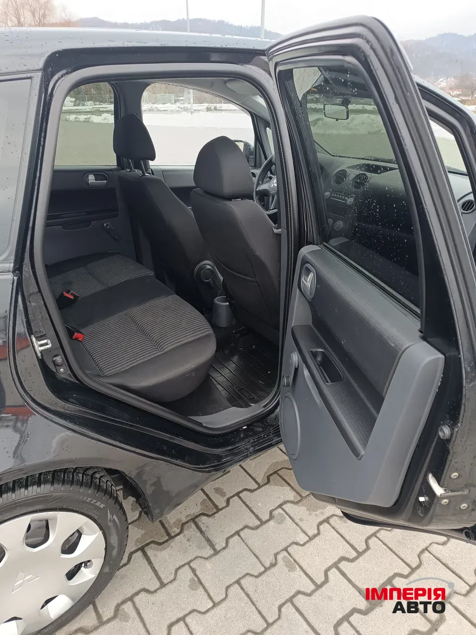 Mitsubishi Colt - фото 13