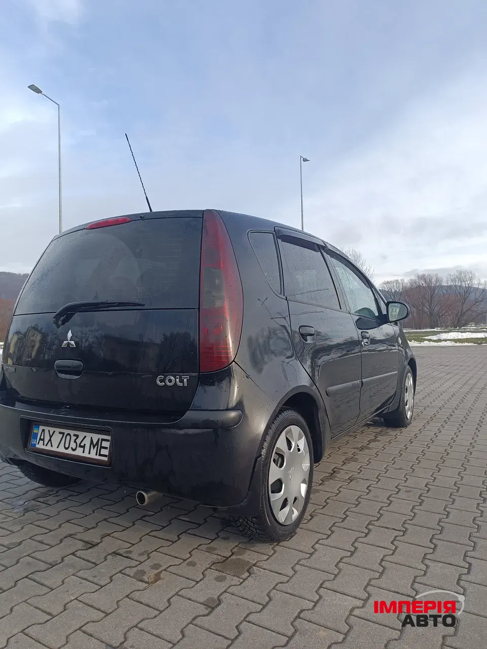 Mitsubishi Colt - фото 4