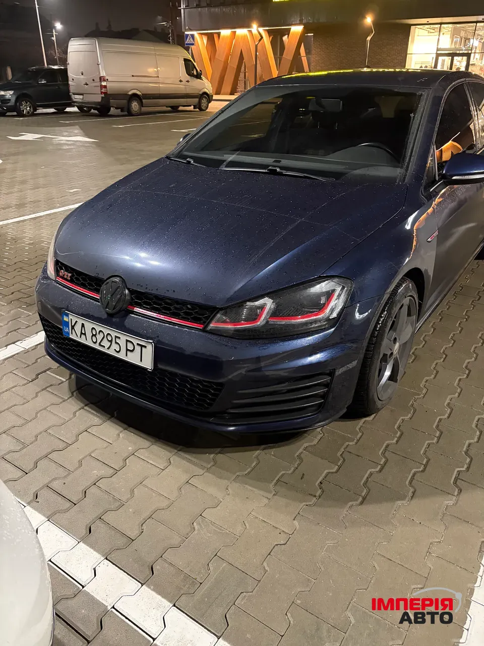 Volkswagen Golf GTI - фото 1