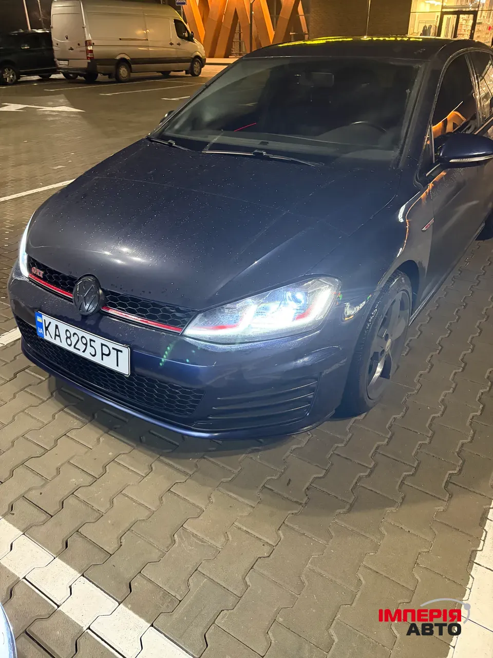 Volkswagen Golf GTI - фото 6