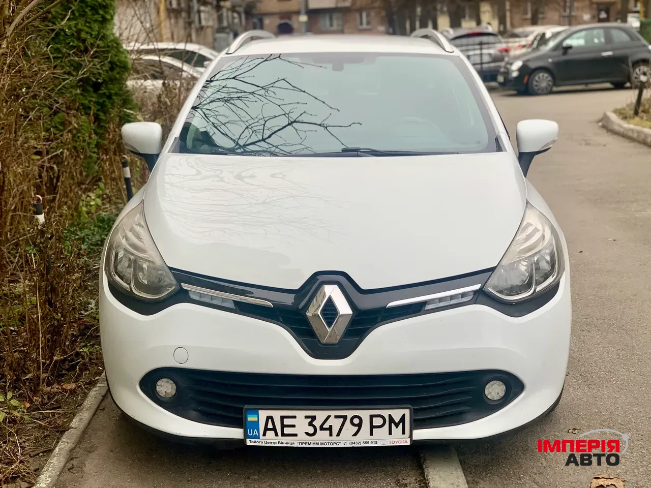 Renault Clio - фото 1