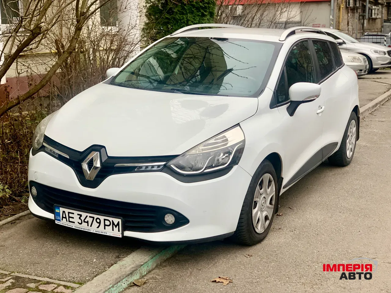 Renault Clio - фото 3