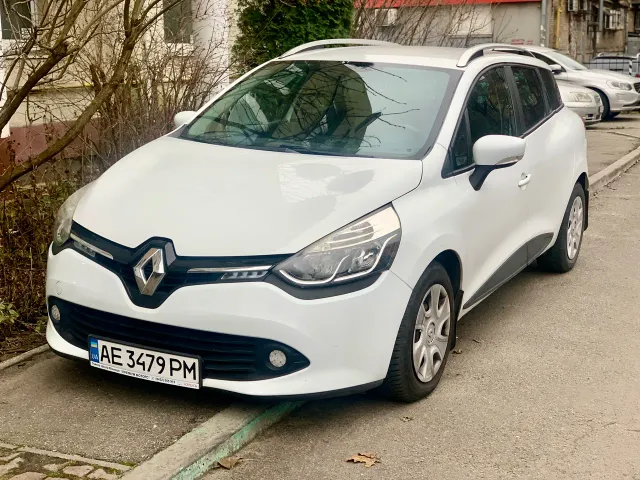 Renault Clio - фото 3