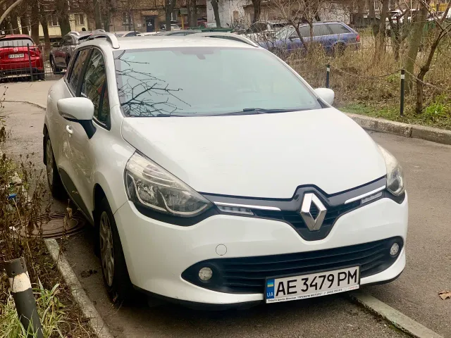 Renault Clio - фото 2