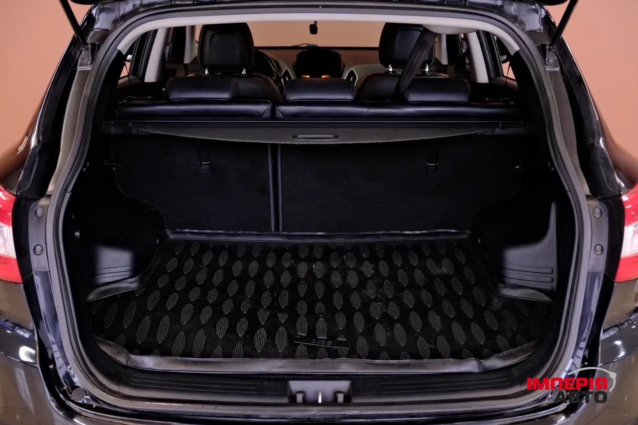 Hyundai ix35 - фото 9