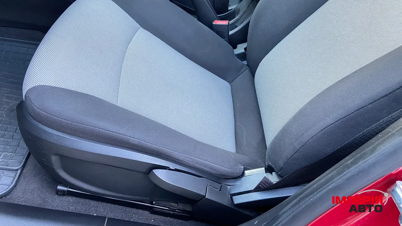 Chevrolet Cruze - фото 8