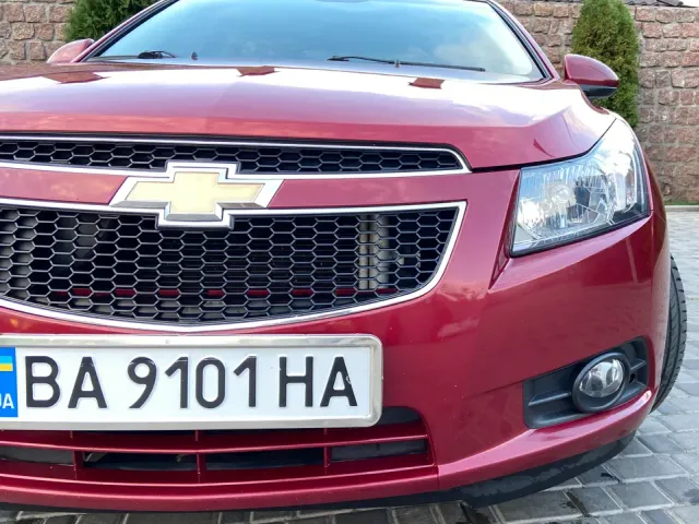 Chevrolet Cruze - фото 5