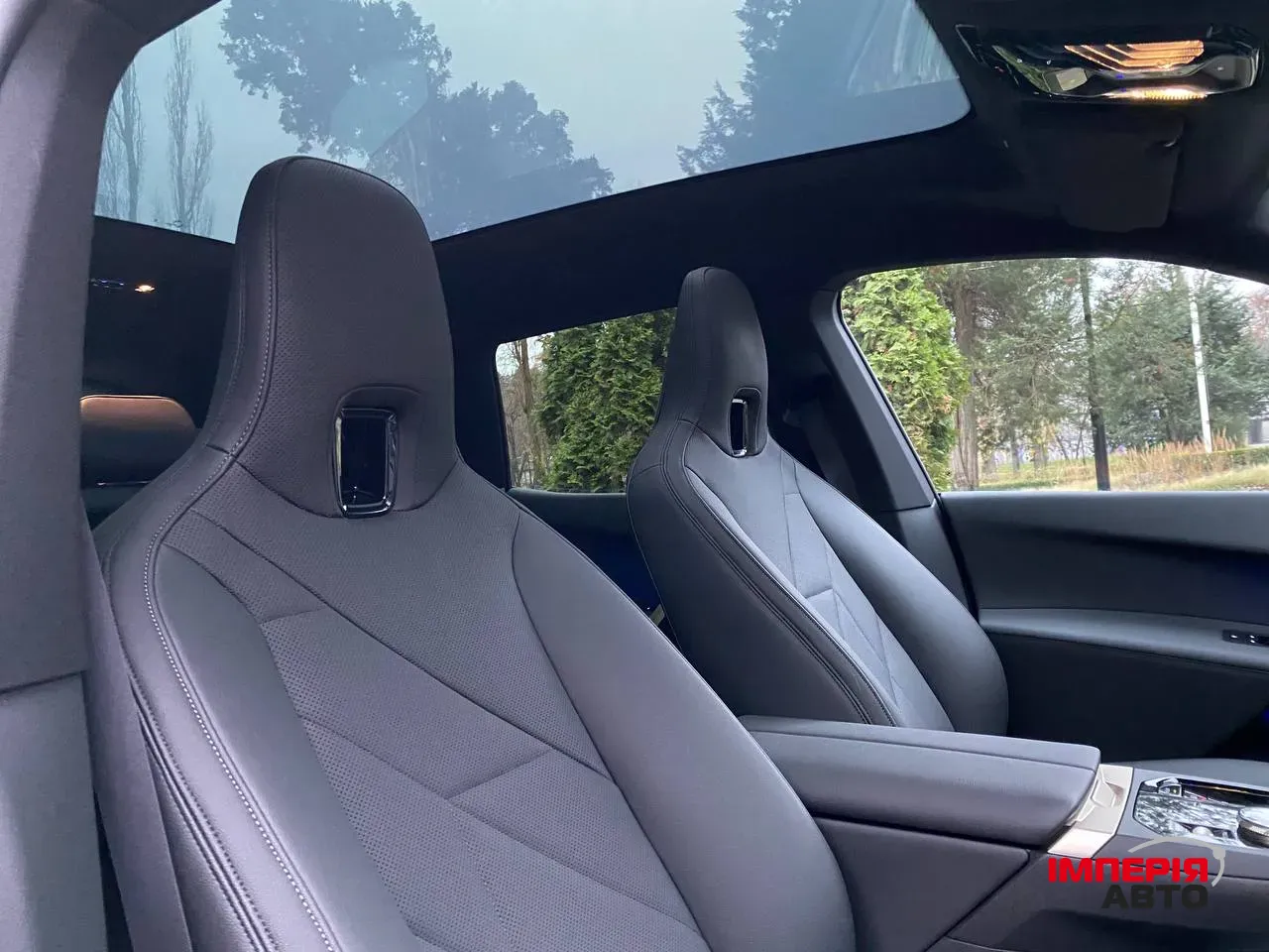 BMW iX - фото 10