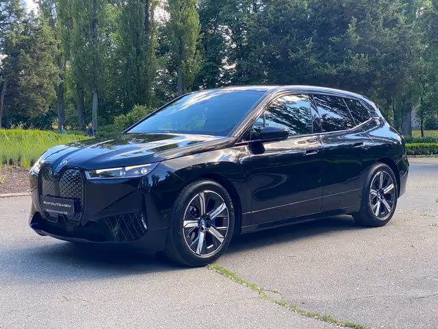 BMW iX - зображення 2