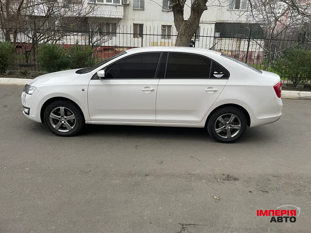 Skoda Rapid - фото 3