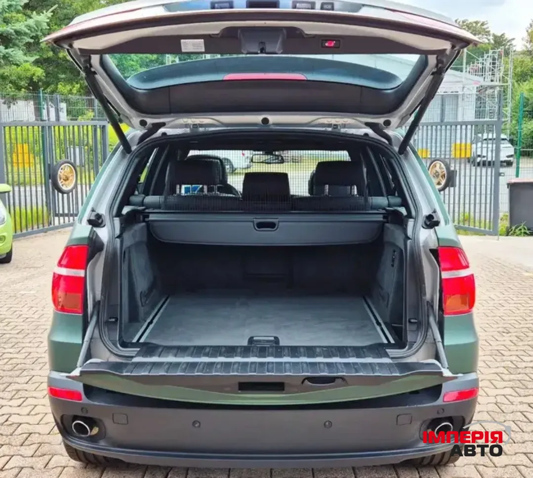 BMW X5 - фото 9