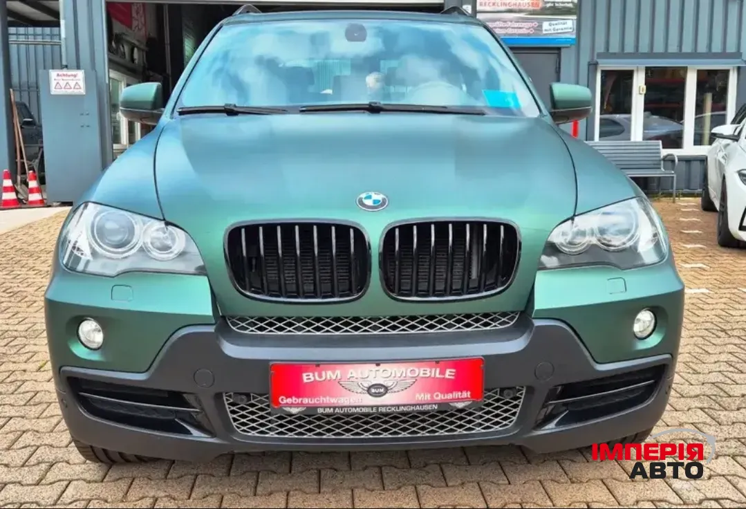 BMW X5 - фото 6