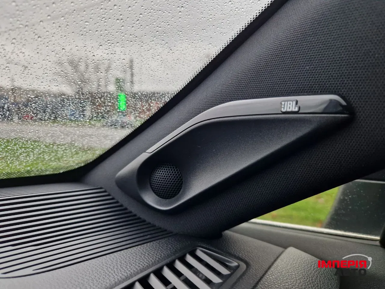 Toyota Venza - фото 17