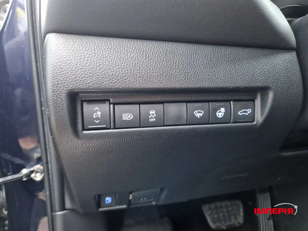 Toyota Venza - фото 10