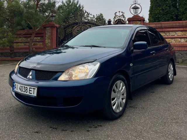 Mitsubishi Lancer - фото 3