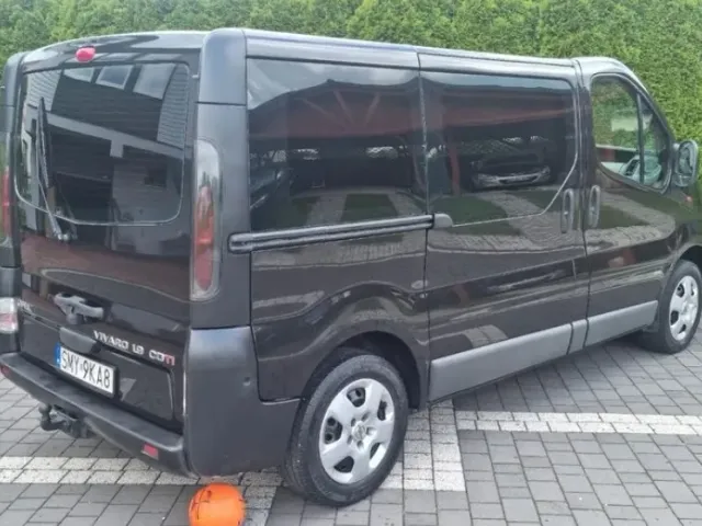 Opel Vivaro - фото 2