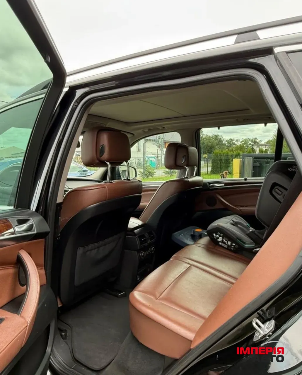 BMW X5 - фото 2
