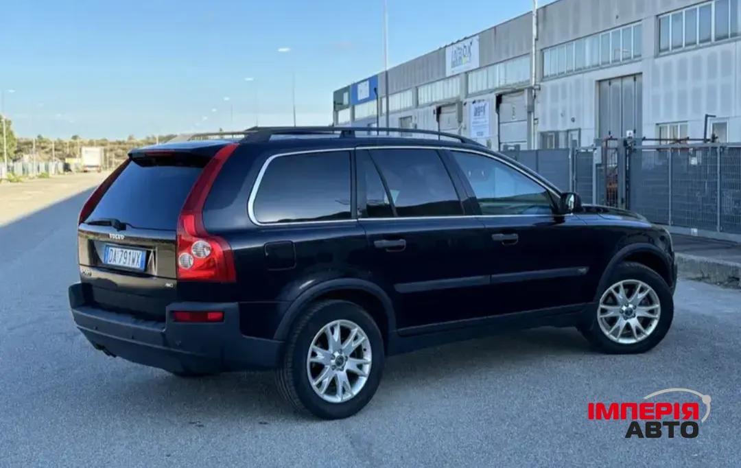 Volvo XC90 - фото 4