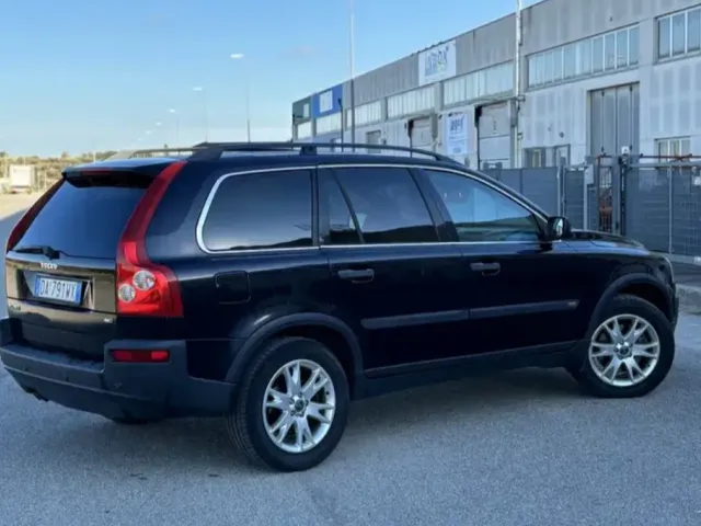 Volvo XC90 - фото 4