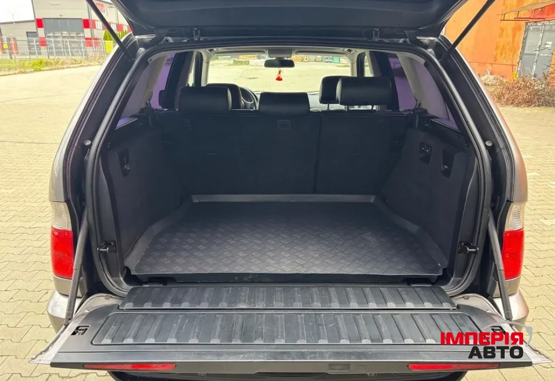 BMW X5 - фото 11