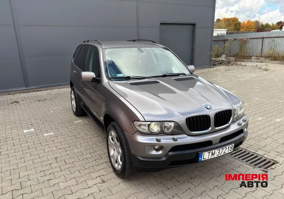 BMW X5 - фото 8
