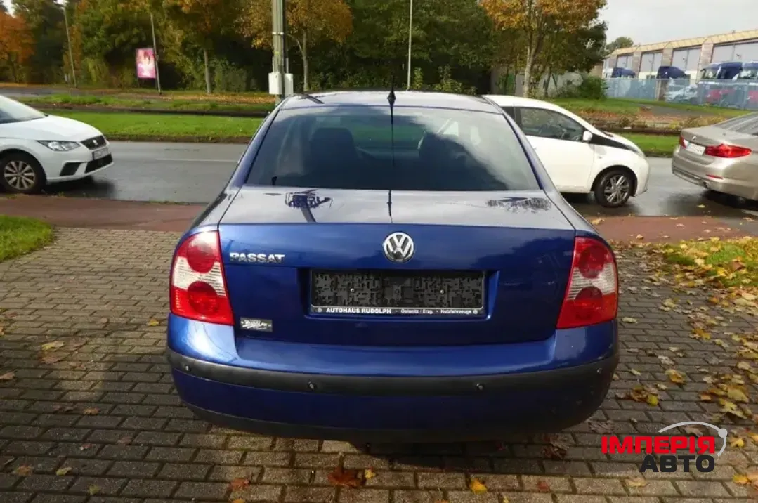 Volkswagen Passat - фото 8
