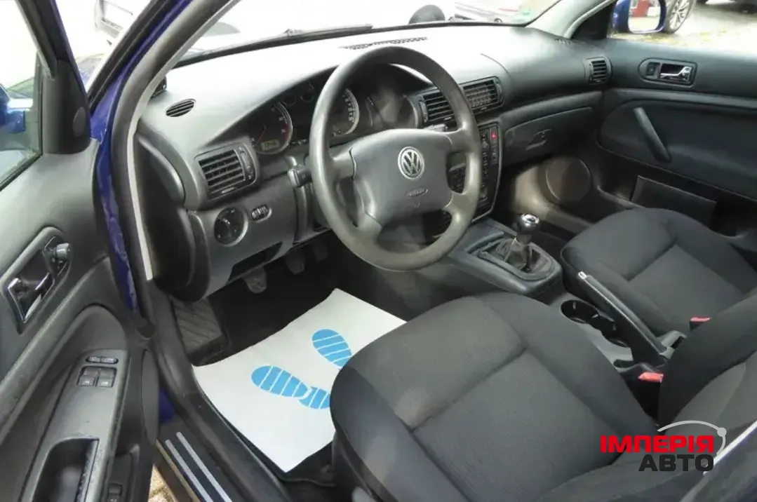 Volkswagen Passat - фото 4
