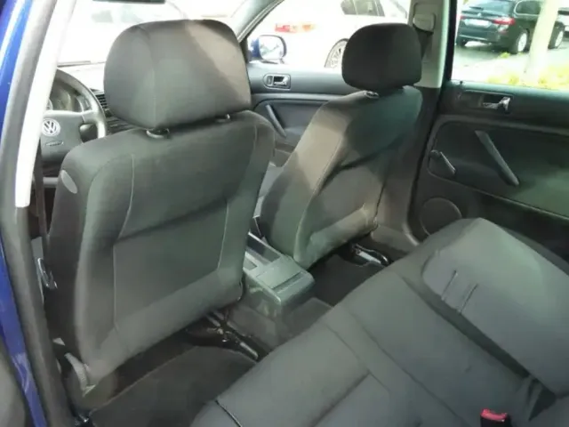 Volkswagen Passat - фото 3