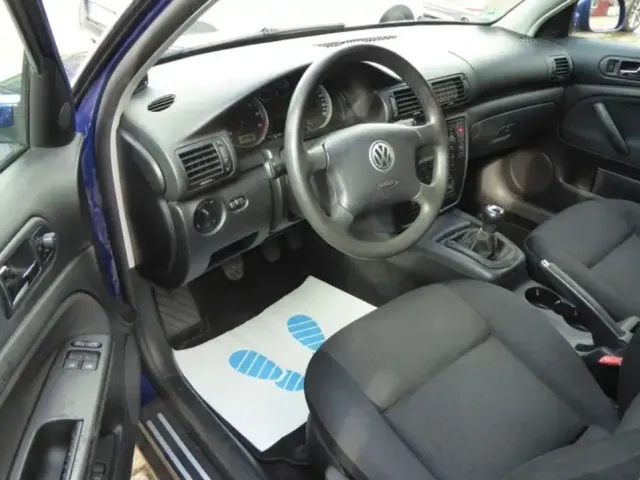 Volkswagen Passat - фото 4