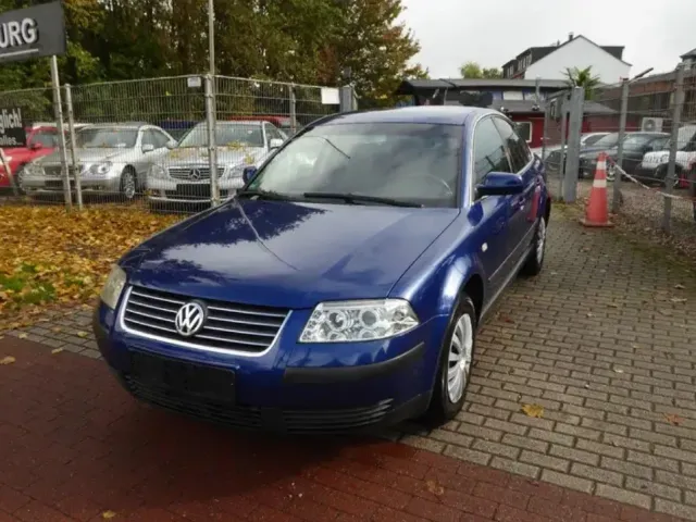 Volkswagen Passat - фото 1