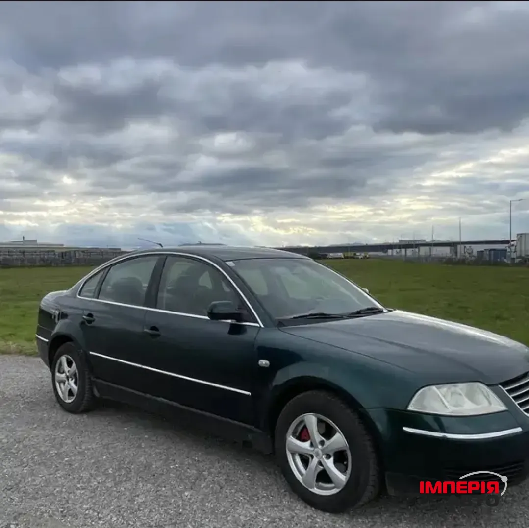 Volkswagen Passat - фото 3