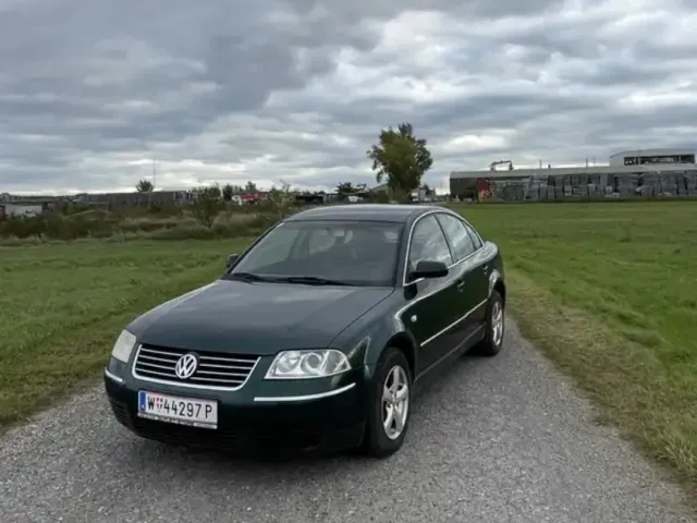 Volkswagen Passat - фото 1