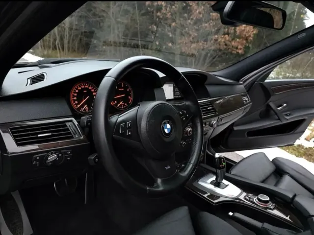 BMW 5 серії - фото 5