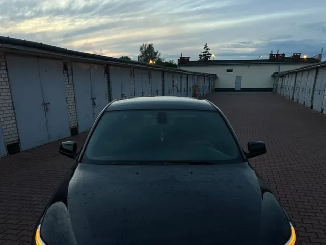 BMW 5 серії - фото 1