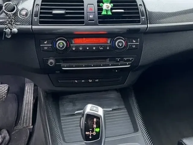 BMW X5 - фото 3