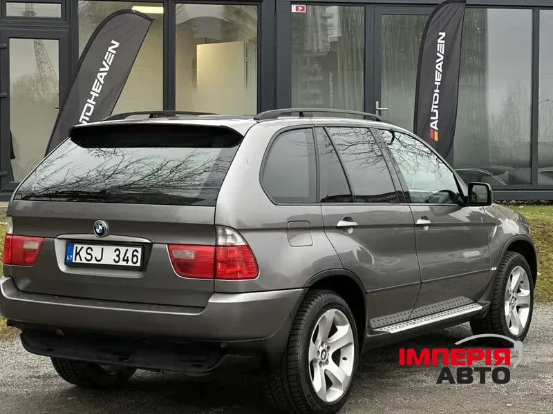 BMW X5 - фото 6