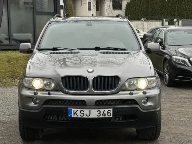 BMW X5 - фото 2