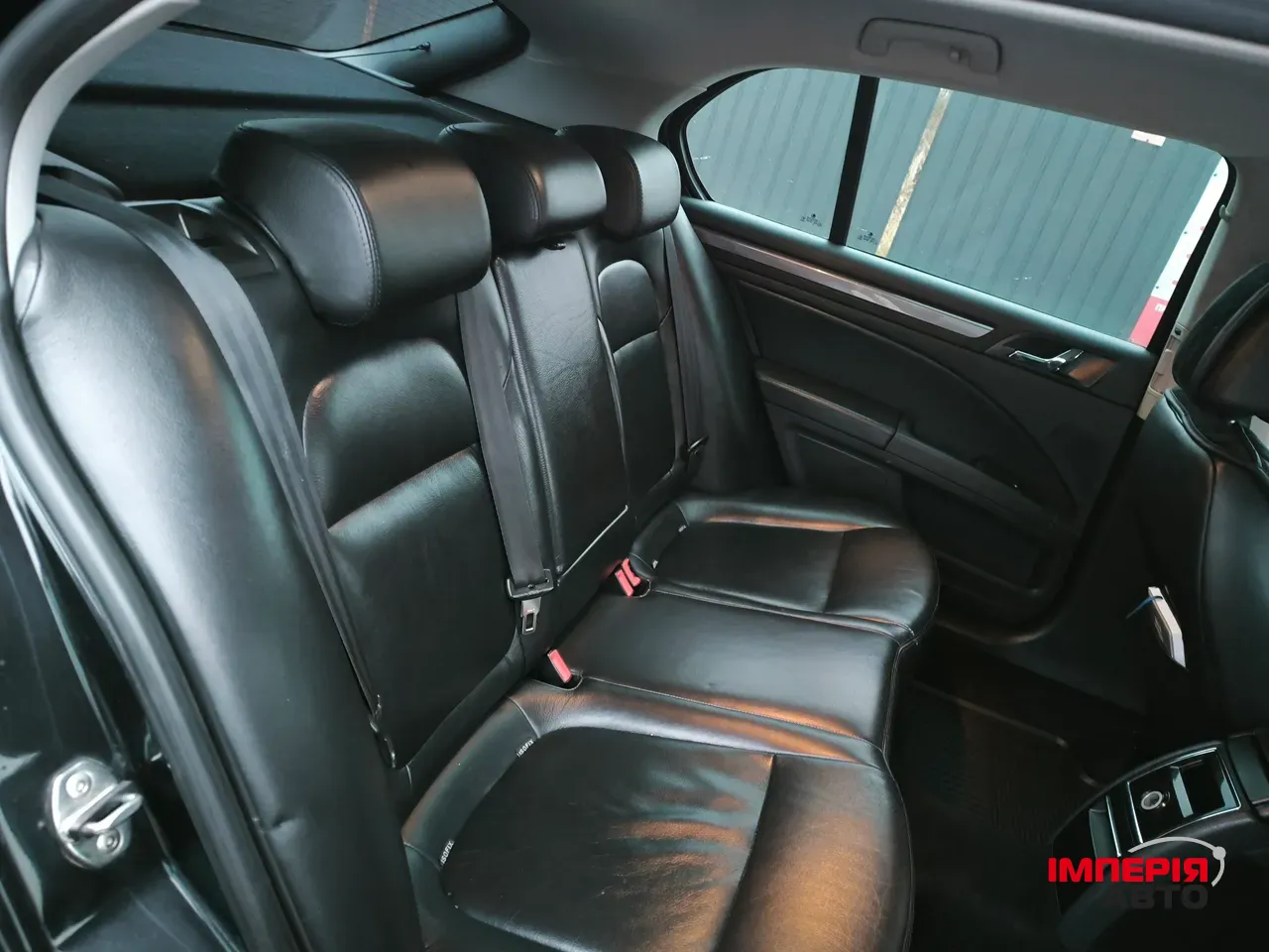 Skoda Superb - фото 17