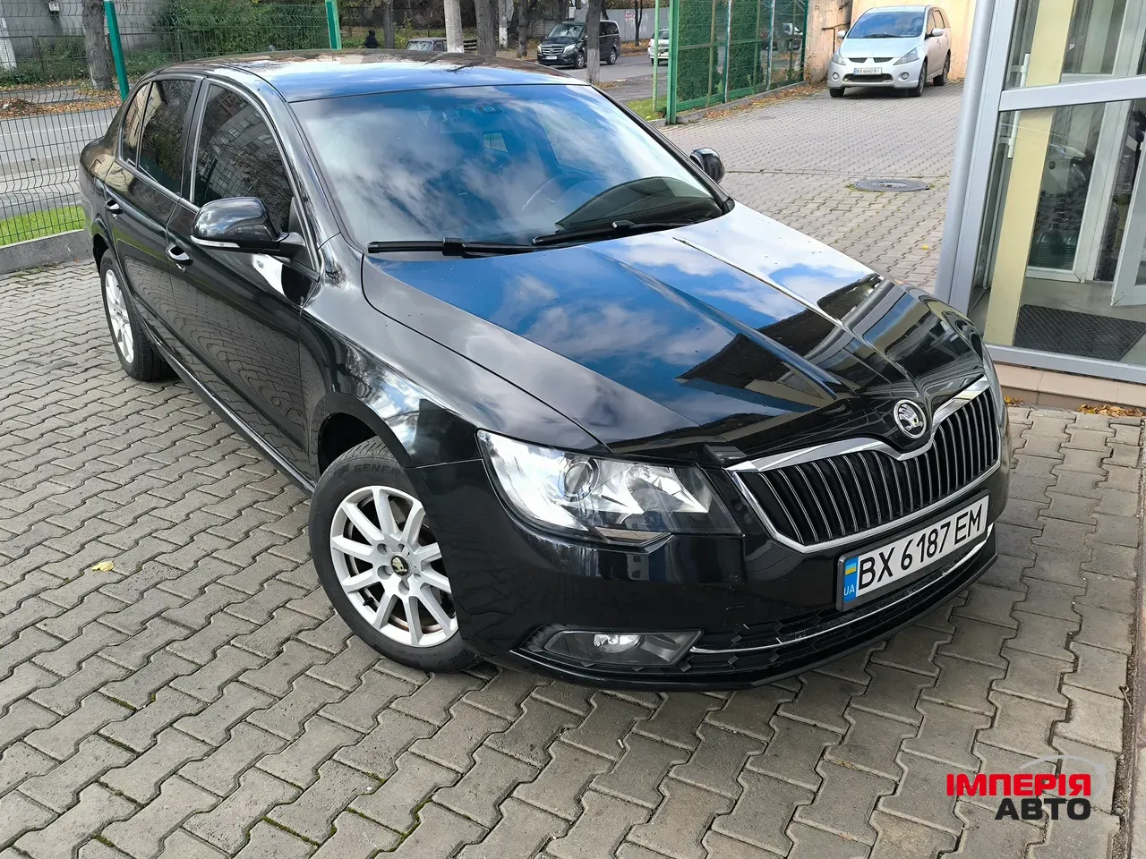 Skoda Superb - фото 1